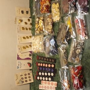 Assorted Buttons Lot